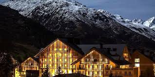 We are pleased to offer you comprehensive advice about your private ownership at the chedi andermatt, and we can assist you with all aspects of the purchase of your apartment in the swiss alps. Luxushotellerie Chefwechsel Im The Chedi Andermatt
