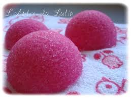 Diy Exfoliant Solide Cerise Amande L Antre Du Lutin Exfoliant Au Sucre Exfoliant Gommage Au Sucre