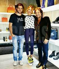 Find new and preloved ricky sarkany items at up to 70% off retail prices. Tini Z Ricky Sarkany My Style Martina Stoessel Cara