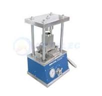 Buy Hydraulic Sealing Machines For 4680 Cylindrical Battery ...