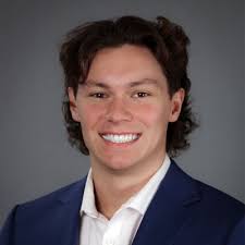 Yesterday I became the worlds newest Commerical Multi-engine pilot. Big  thank you to Garmin and my supervisors for helping me through yet another  rating and giving me the time off needed to