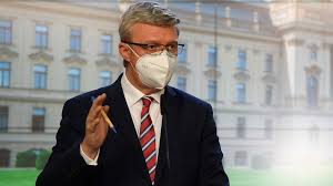 Můžete wikicitátům pomoci tím, že ji vhodně vylepšíte. Havlicek K Udrzeni Ceskeho Exportu Pomohou Ctyri Pilire Barrandov Tv