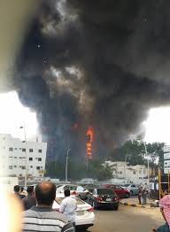 السعودية حريق ضخم في فندق بحي العزيزية بمكة المكرمة صور العالم اليوم