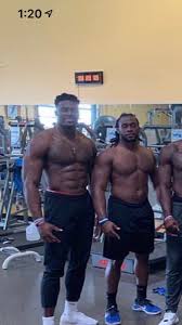 Dk Metcalf Is The Dude On The Left And He Is A Wide Out Dude Looks Like Defensive End College Football Players Nfl Fans Funny