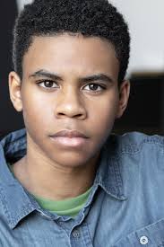 Madden NFL 19: Longshot Homecoming (Video Game 2018)