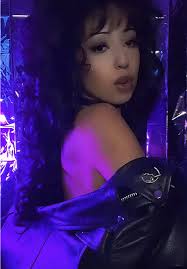 Explore the Iconic Music of Michael Jackson in the 80s