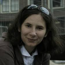 A avut o contribuţie deosebită în ceea ce priveşte dicţionarul explicativ al limbii române. Raluca Mihu On Twitter Favorited Arta Conversatiei By Ileana Vulpescu Http Bit Ly 3vellq