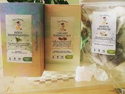 Thx For Your Order This Tea Lover Chose To Go With 1 Herbal And 2 Green Teas Stocking Up Beestea Ca Bees Online Tea Shop Online Tea Tea Lover