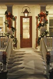 Spread holiday cheer with these indoor and outdoor decorating ideas using christmas garland. 30 Gorgeous Christmas Garland Ideas 2019 How To Decorate With Garland