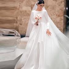 Find the top fashionable satin wedding dresses at lunss in both short and long length for a modern and elegant look. Simple White Ivory A Line Wedding Dresses Long Sleeves Royal Satin Bridal Gowns Garden Bridal Dresses Custom Made Plus Size Super Deal Fdef Cicig