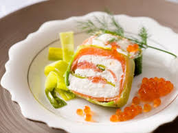 Terrine De Saumon Fume Aux Poireaux Recettes Recette Terrine De Saumon Fume Terrine De Saumon Recette Entree