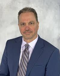 Leonard Hackett's Instagram, Twitter & Facebook