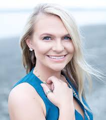 2018 Mrs. Alaska America Fabulous Faces Contest. Vote for our Fabulous Face  winner! The online voting for the Mrs. Alaska America “Fabulous Faces”  competition has begun. The winning contestant wins a Las