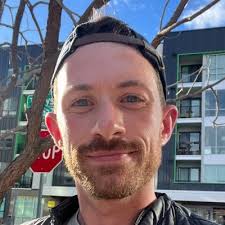 Aimee Oakes (@aimeeoakes_x)