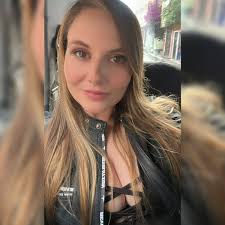 Valentina Ruiz 'La Jesuu' y Melissa Gutiérrez hablaron de cómo han  competido por un cupo en La Casa De Los Famosos Colombia siendo muy amigas  🫣👀 #lacasadelosfamososcolombia #lacasadelosfamosos