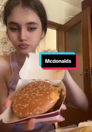 Buon appetito! #yevalidia#mc#mcdonalds#pranzo