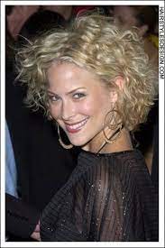 Pin By Lori Depriest On Beauty Hair Short Blonde Curly Hair Curly Hair Styles Naturally Curly Hair Styles