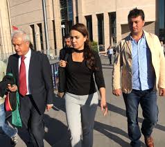 Deniz uğur, ikizlerinin babası reha muhtar ile ilişkisini, ayrılık sürecinde yaşananları ve bugün geldiği noktayı ilk kez ht pazar'a anlattı. Reha Muhtar Ile Deniz Ugur Un Velayet Davasina Aciklamalar Damga Vurdu Haberler Magazin