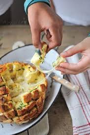 Pain Degoulinant De Fromage A Partager Sega Recettes Recette Recettes De Cuisine Et Recette Aperitif