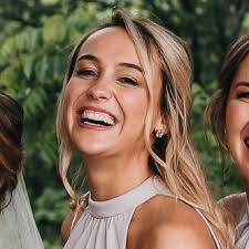 Madeline Ratcliff (@MadelineRat)