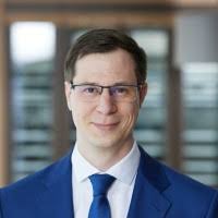 50+ perfiles de «Bickel»