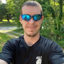 🌻 I may not be where I want to be yet, but every single day I'm becoming  the woman I was meant to be. ❤️💋