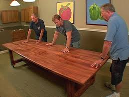 A square table in birch plywood with natural oak effect composite wood veneer. How To Build A Dinner Table How Tos Diy