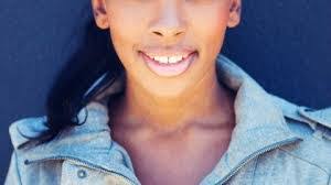 Sarah Kunst's Instagram, Twitter & Facebook