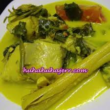 Jom kita buat masak lemak ikan tenggiri atau nama lainnya gulai lemak ikan tenggiri. Masak Lemak Cili Api Ikan Tenggiri Campur Pegaga Sedap Hingga Menjilat Siku