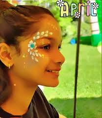 tutorialthursdays with @alokha.dance presenting Episode 1: Basics-“how to  get into the Chauk (or Chowk) position”—part of our #GroundZero series  exploring and celebrating the world of #odissi and how the movements  translate across