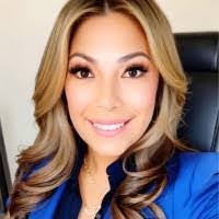 Daisy Ponce's Instagram, Twitter & Facebook