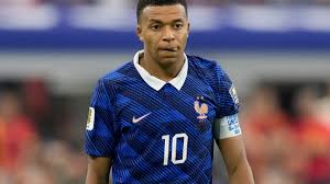 Kylian Mbappe surpasses Lionel Messi at 2026 FIFA World Cup and ties him historically with yet another goal