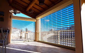 Galerie Photo Le Volet Transparent Blinds Photo Transparent
