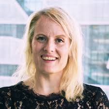 Greta Larson's Instagram, Twitter & Facebook