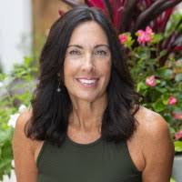 40+ "Jackie Realtor" profiles