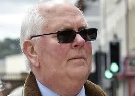 Loyalist leader Glen Barr to be laid to rest this afternoon