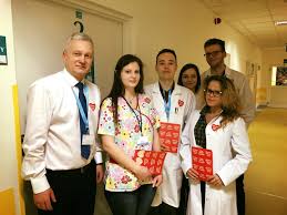 Wszystkie usługi medyczne i badania diagnostyczne z zakresu podstawowej opieki zdrowotnej są bezpłatne dla pacjentów, którzy złożyli deklaracje wyboru lekarza i. 27 Final Wosp W Kielcach Piekna Akcja Lekarzy Ze Szpitala Wojewodzkiego Zdjecia Echo Dnia Swietokrzyskie