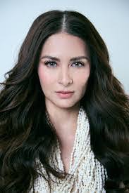 Veronica Capulong's Instagram, Twitter & Facebook