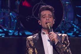Taylor Swift And Brendon Urie'S Billboard Music Awards Performance Is  Literally The Best Thing I'Ve Ever Seen