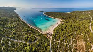 Sakarun is a sand beach located near ugljan in croatia. Strand Sakarun