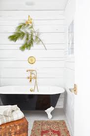 Discover costs to convert a half bath to a full on a budget. 20 Best Farmhouse Bathroom Design Ideas Farmhouse Bathroom Decor