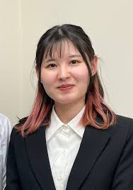 平山 瑠那（ヒラヤマ ルナ）