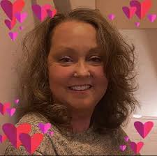 I moved back home when my late parents passed away, dad 11yrs and he loved  gardening. My mum passed over coming up 7 years this June. I've been back 6  years and