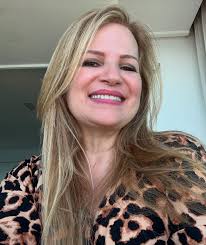 Fátima Banks Psicanalista 的Instagram photo • Mar 16, 2025 at 6:17 AM