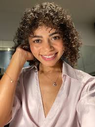 Looking for a remote job if anyone has suggestions. Sales/customer service.