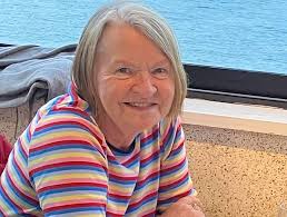 Is Ryanair Britain's worst airline? Families hit with hundreds of pounds of  'hidden extras' for flights after broken email links, lost QR codes and the  airline's own IT glitches mean they cannot