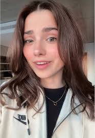 Sophie Snider's Instagram, Twitter & Facebook