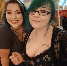 Bridgette Larkins's Instagram, Twitter & Facebook