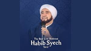 Sholawat tibbil qulub 1 jam non stop merdu banget menyentuh hati lirik dan terjemah. Download Sholawat Tibbil Qulub Habib Syech