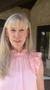 Melinda Murrell's Instagram, Twitter & Facebook